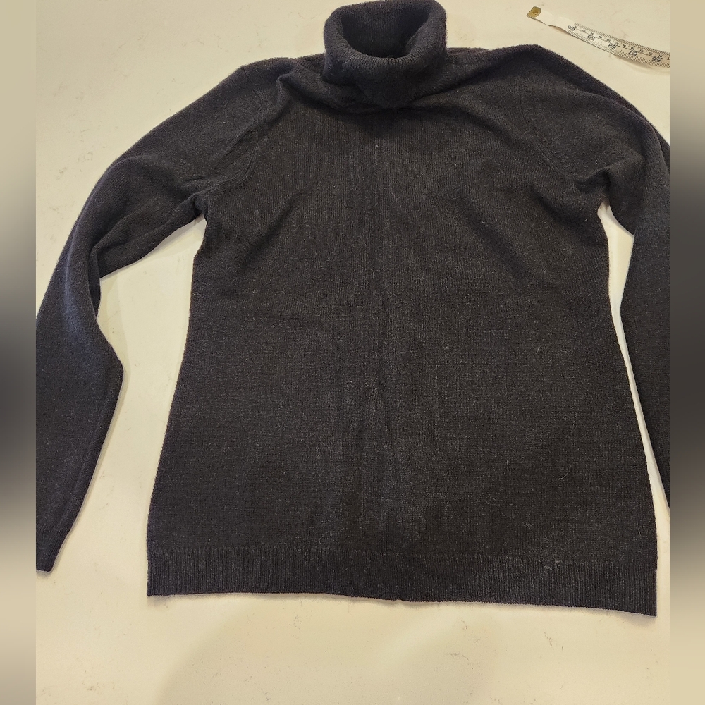 Cashmere turtleneck sweater, 100% cashmere, new